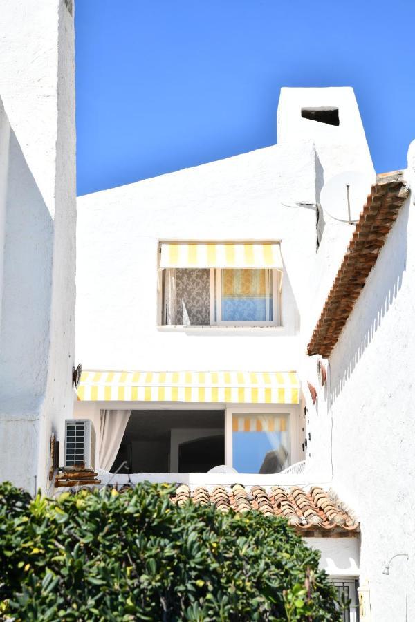 Sea Shells At Bahia Dorada Villa Estepona Exterior photo